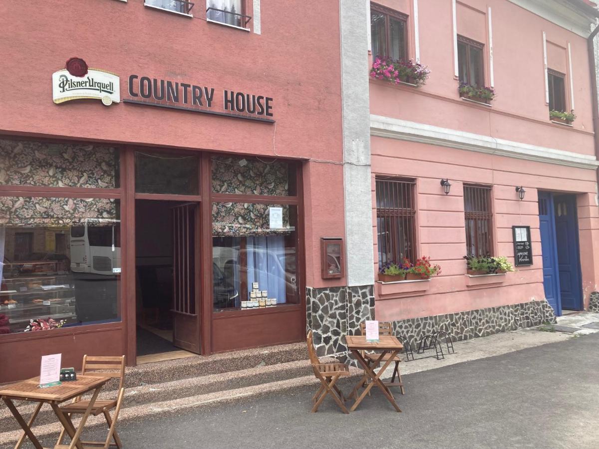 Country House & Restaurant Hronec Exteriör bild